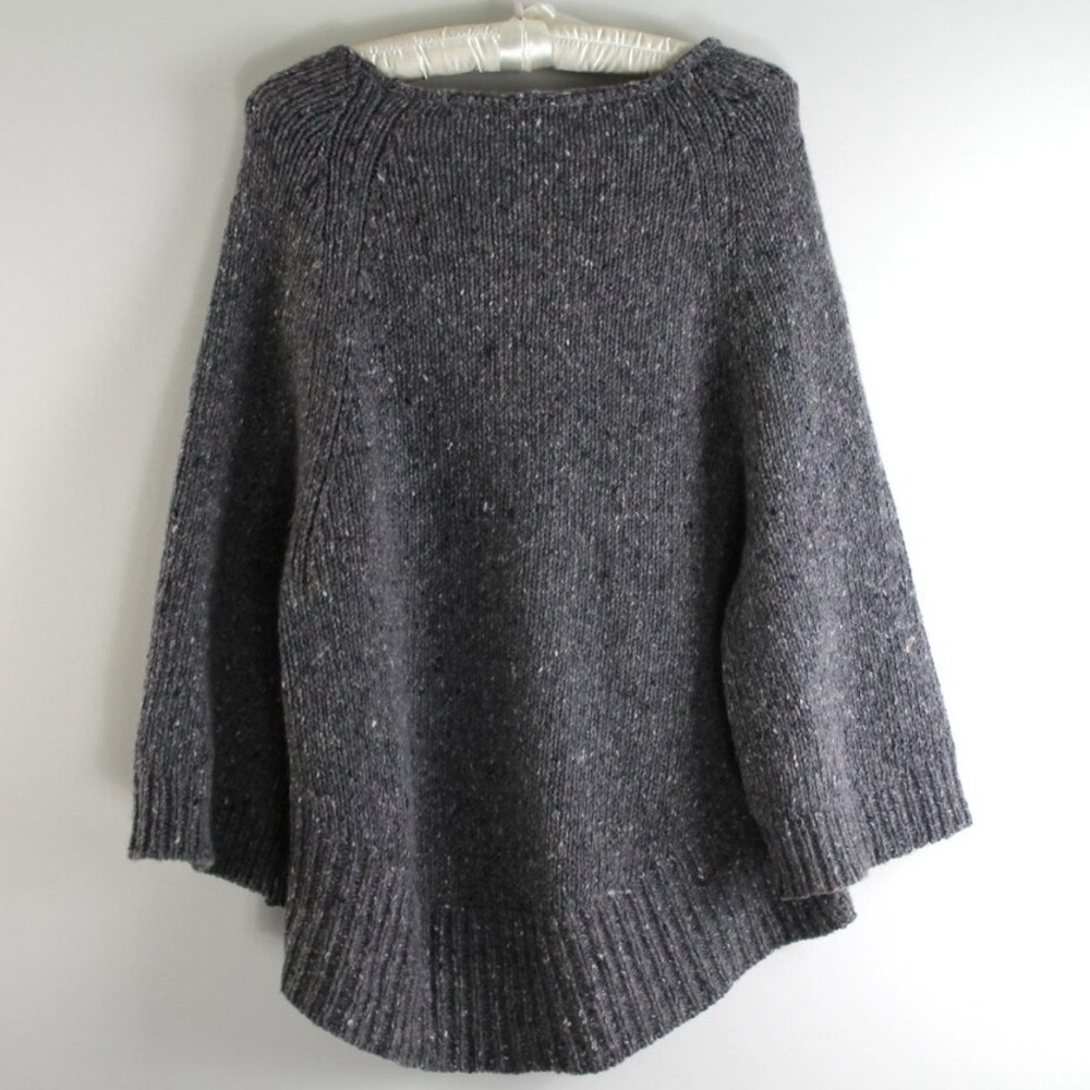 Theory Wool Cashmere Jufina Granito
Grey Speckle Wide Sleeve Pullover
Sweater - Picture 2 of 8